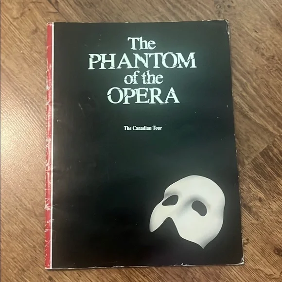 The Canadian Tour Phantom of the Opera Black Booklet - Picture 1 of 3
